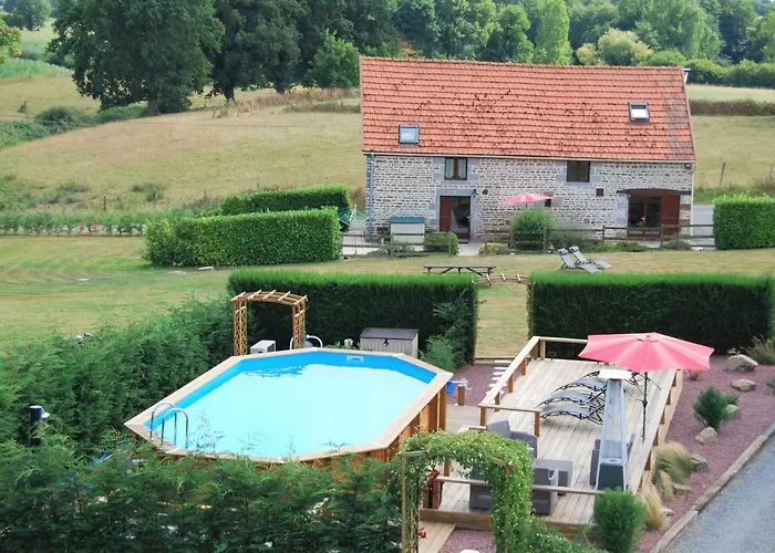 Rustic And Spacious Converted Barn