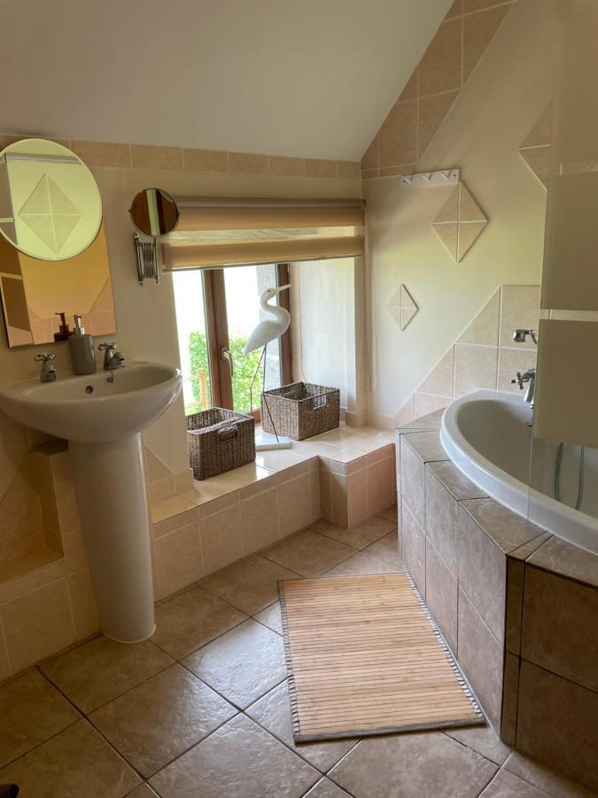 Rustic And Spacious Converted Barn Isigny-le-Buat