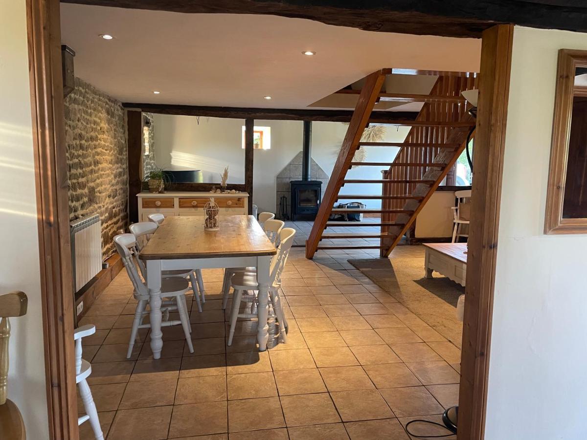 Rustic And Spacious Converted Barn * Isigny-le-Buat